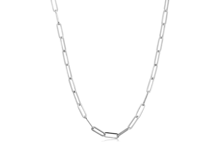 A simple yet versatile chain necklace, available at Brockhaus Jewelry.